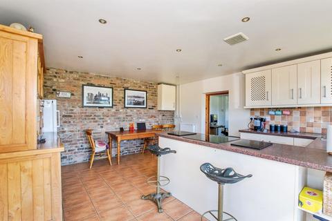 undefined, Lutton Bank, Lutton, Spalding