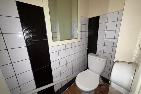 7 bedroom block of apartments for sale, Upper Floors at 49 Becklow Road, Shepherds Bush, London, W12 9ER