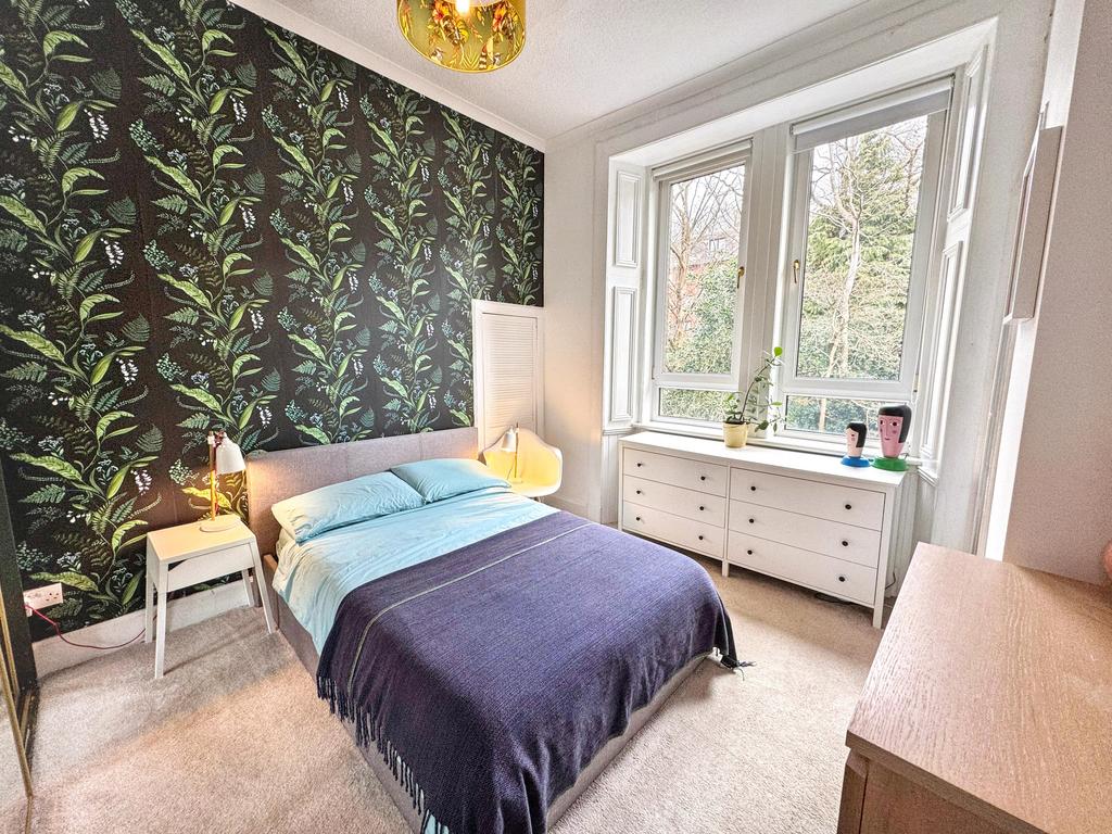 Bedroom 1 (1)