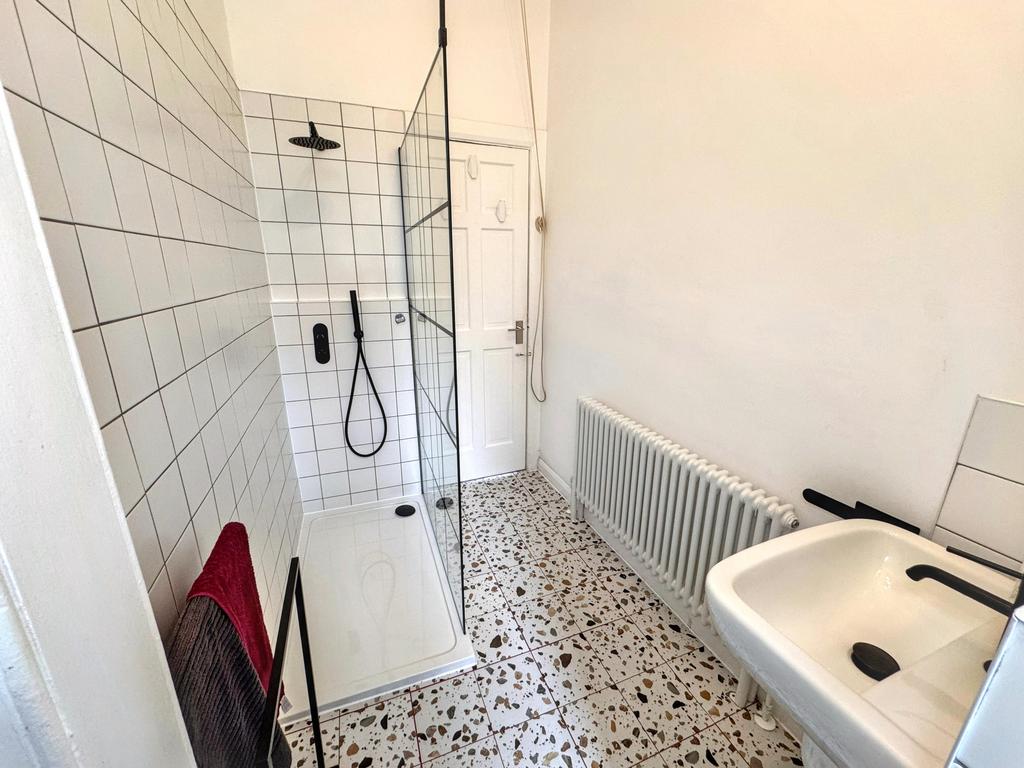 Shower-room 2