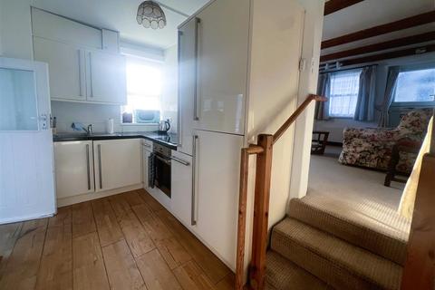 undefined, Fore Street, Marazion TR17