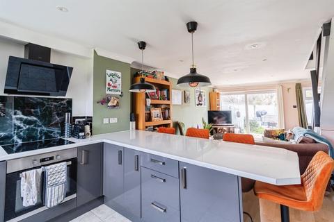 2 bedroom terraced house for sale, Ashwood Road, Rudloe, Corsham