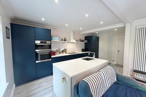 4 bedroom detached house for sale, Warwick Road, Bexhill on Sea TN39