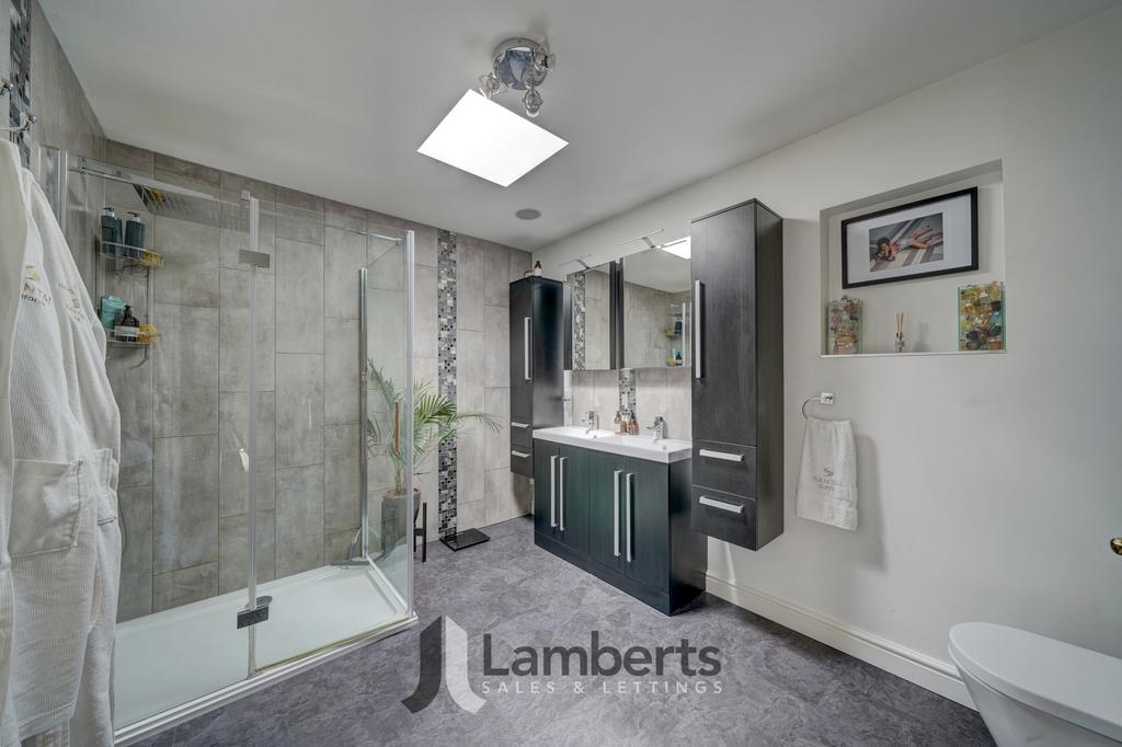 En-Suite Shower Room