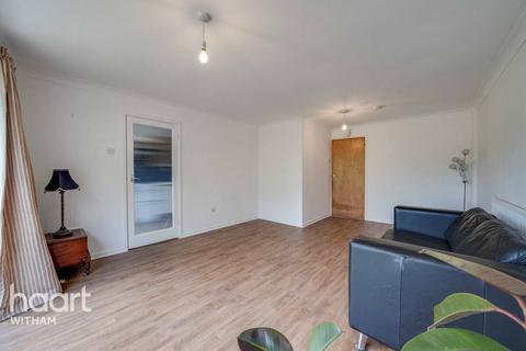 undefined, Barnardiston Way, Witham