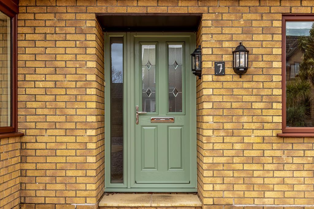 7 Ambleside Drive (Spalding)-7.jpg