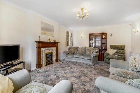 2 bedroom detached bungalow for sale, Ambleside Drive, Spalding