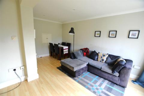 2 bedroom maisonette for sale, Redhall Close, Hatfield