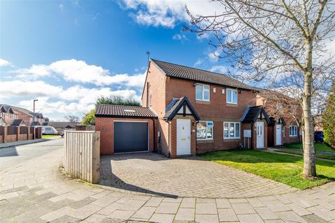 2 bedroom semi-detached house for sale, Mortimer Avenue, Newcastle Upon Tyne, NE5