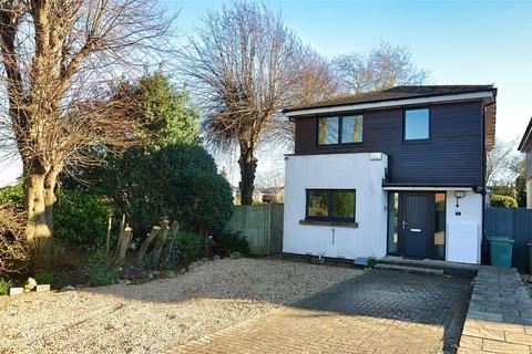 4 bedroom detached house for sale, ELMFIELD, RYDE