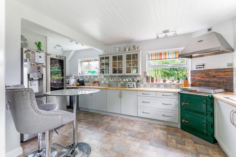 4 bedroom house for sale, The Green, Frampton On Severn, GL2