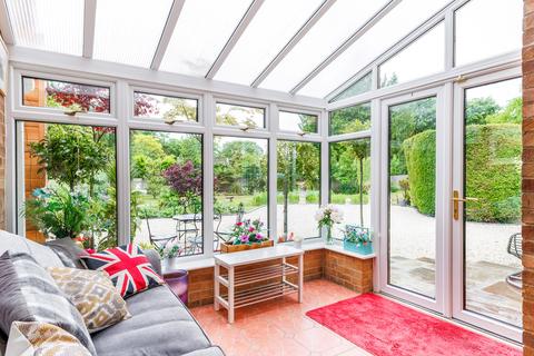 4 bedroom house for sale, The Green, Frampton On Severn, GL2