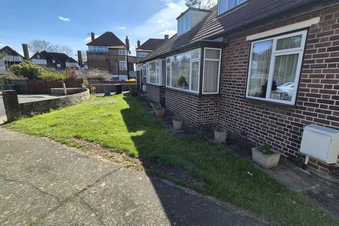 undefined, The Retreat, Kingsbury