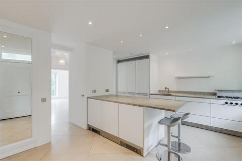 4 bedroom house to rent, Marlborough Hill, St Johns Wood, London NW8