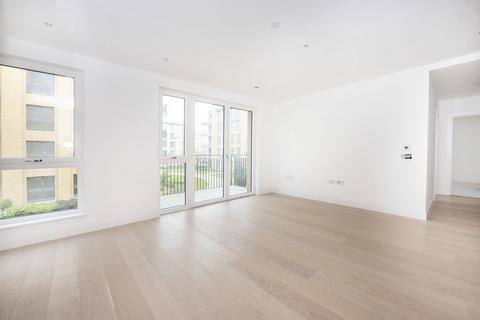 2 bedroom flat to rent, Pinewood Gardens Teddington TW11