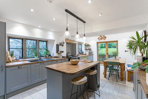 4 bedroom cottage for sale, Eastcombe, Stroud, GL6