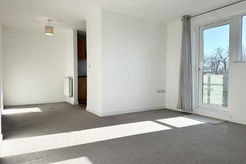 2 bedroom flat for sale, Park View Road, Leatherhead