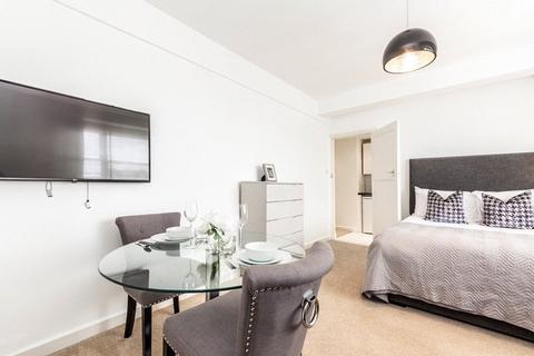 1 bedroom apartment to rent, Hill Street, London, W1J