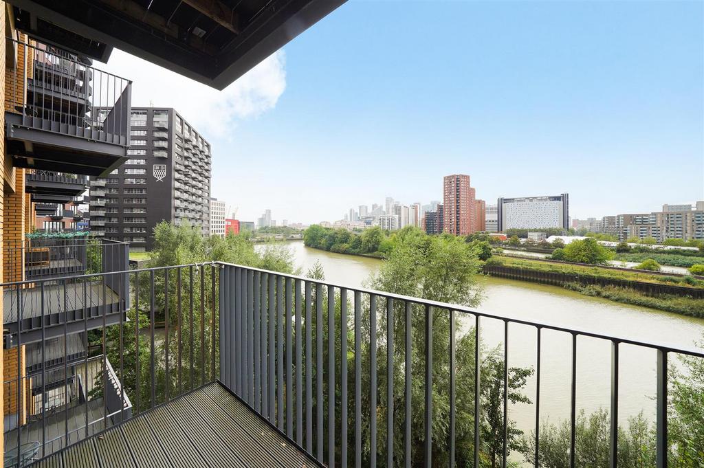 Flat 404, Amelia House - FCh SBtk Gktx Vy MASc Wq8.jpg