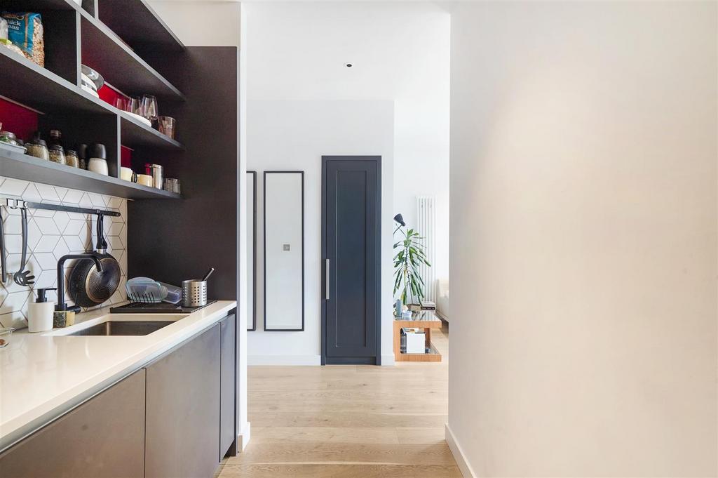 Flat 404, Amelia House - 5f0 WUl4ndb7 J0g M3 Db Hu.jpg