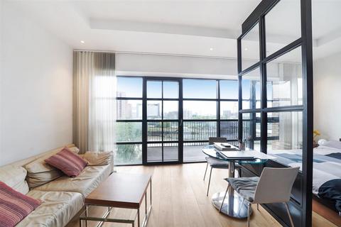 undefined, Amelia House, London E14