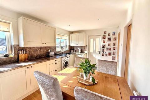 3 bedroom detached house for sale, 18, Doveside Drive, Darfield, Barnsley, S73 9JJ