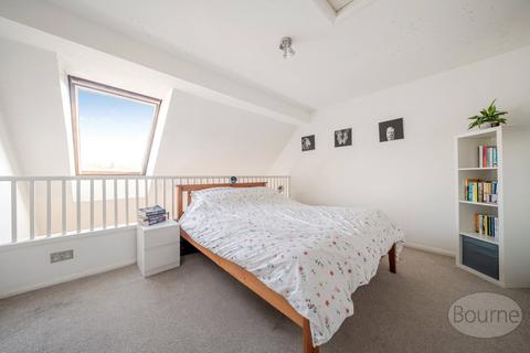 undefined, Bradfield Close, Guildford, Surrey, GU4