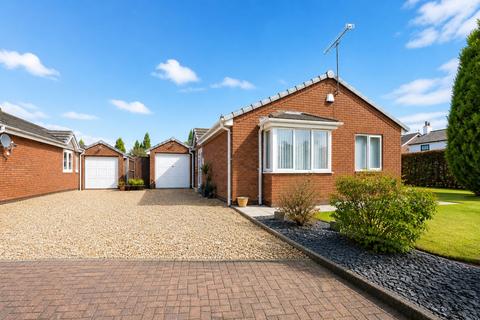 3 bedroom detached bungalow for sale, Meadowbrook, Ormskirk L40