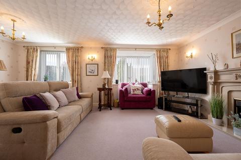 3 bedroom detached bungalow for sale, Meadowbrook, Ormskirk L40