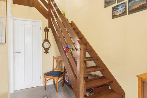 3 bedroom detached house for sale, Mosborough Hall Drive, Halfway, S20