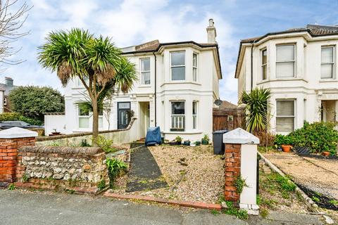 3 bedroom semi-detached house for sale, Lyndhurst Road, Worthing