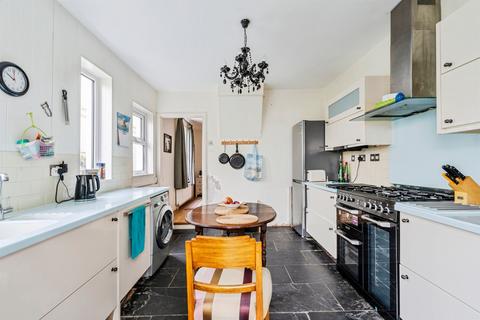 3 bedroom semi-detached house for sale, Lyndhurst Road, Worthing
