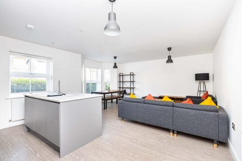 2 bedroom flat for sale, Southbourne Road, Bournemouth, BH6