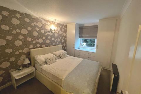 undefined, Elstree Road, Bushey Heath WD23