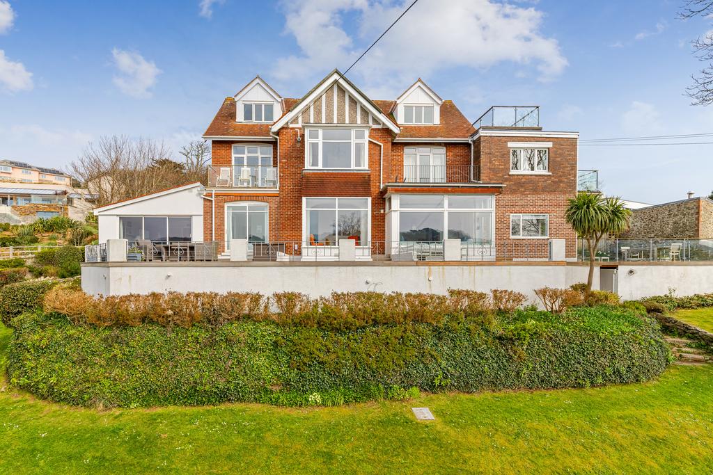 5a Hazeldene