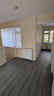undefined, Luton LU5