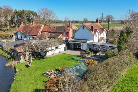 3 bedroom detached house for sale, Ringwood Road, Avon, Christchurch, BH23