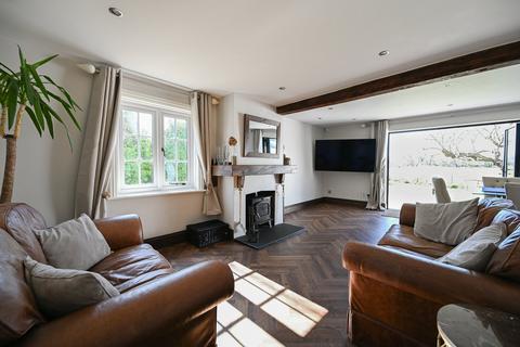 3 bedroom detached house for sale, Ringwood Road, Avon, Christchurch, BH23