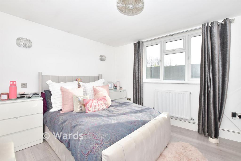 Bedroom 1 - Annexe
