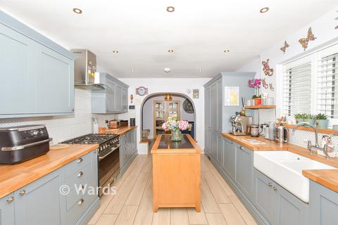 5 bedroom semi-detached house for sale, London Road, Ditton, Aylesford, Kent