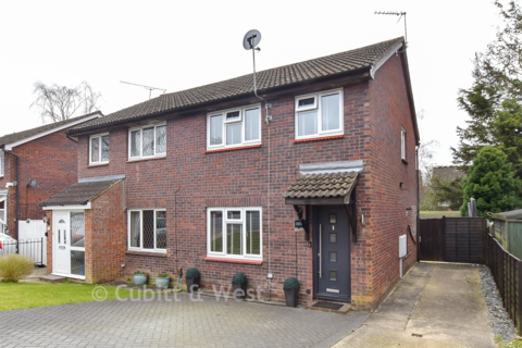 3 bedroom semi-detached house for sale, Wooding Grove, Crawley RH11