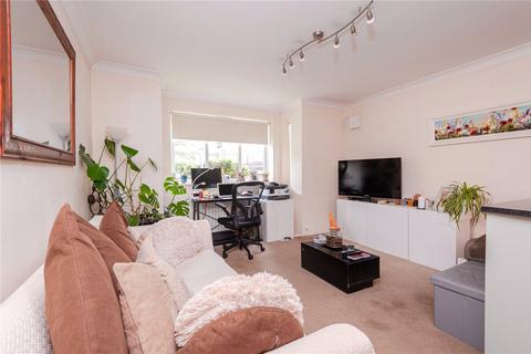 1 bedroom apartment to rent, Chudleigh Road, Twickenham