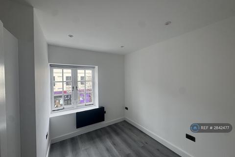 undefined, High Street, Barnet, EN5