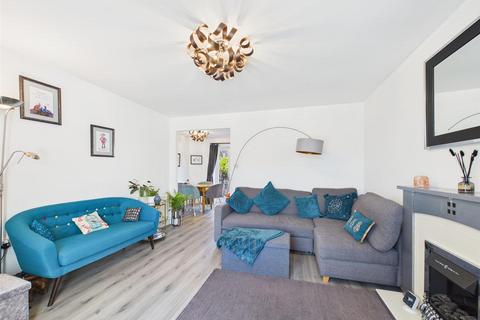3 bedroom semi-detached house for sale, Haswell Gardens, North Shields