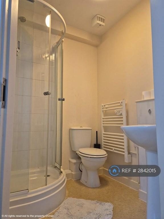 En-Suite With Double Bedroom 1