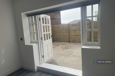 undefined, High Street, Barnet, EN5