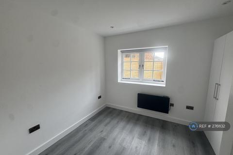 undefined, High Street, Barnet, EN5