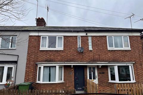 2 bedroom terraced house to rent, Montagu Road, Peterborough PE4