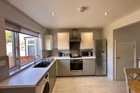 2 bedroom terraced house to rent, Montagu Road, Peterborough PE4