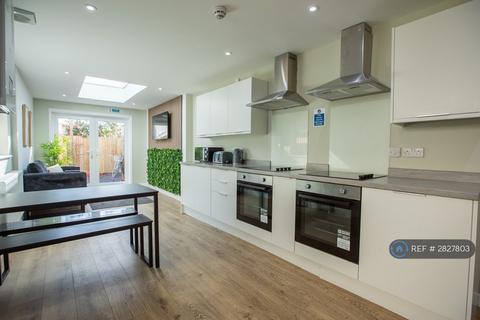 1 bedroom in a house share to rent, Queens Road, Portsmouth, PO2